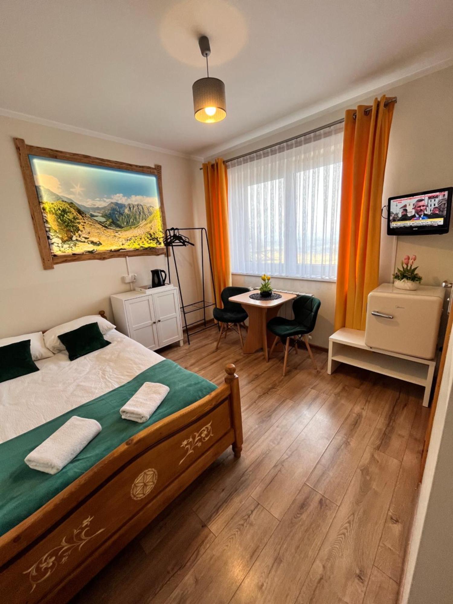 Widokowy Apartament - Pokoje Goscinne Banska Wyzna Luaran gambar