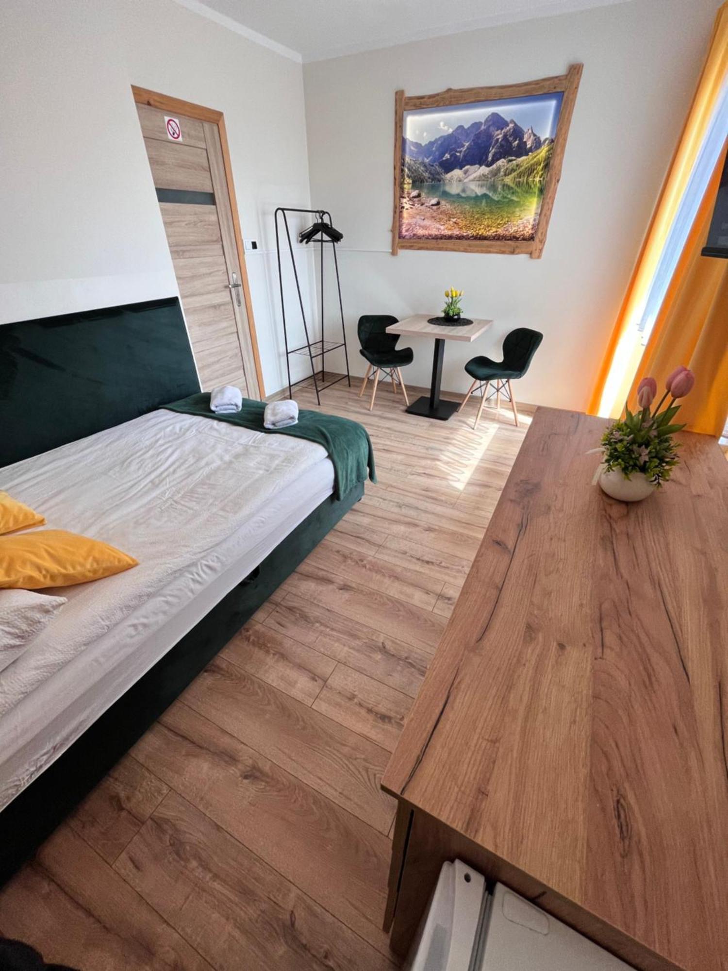 Widokowy Apartament - Pokoje Goscinne Banska Wyzna Luaran gambar